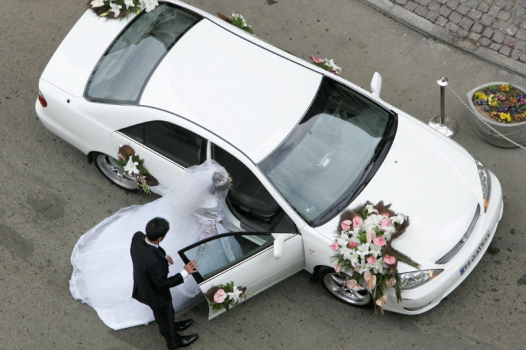 Troškovi venčanja papreni! Priprema i organizacija prosečne svadbe dostižu i 20.000 evra