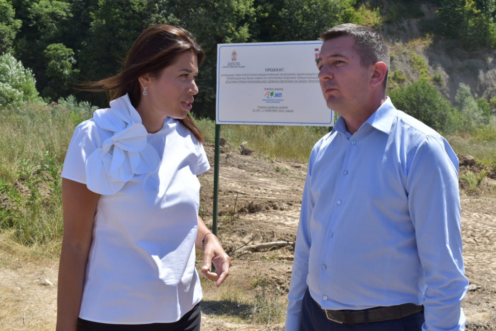 Ministarka Vujović obišla početak radova na izgradnji kanalizacione mreže u Gornjem Milanovcu