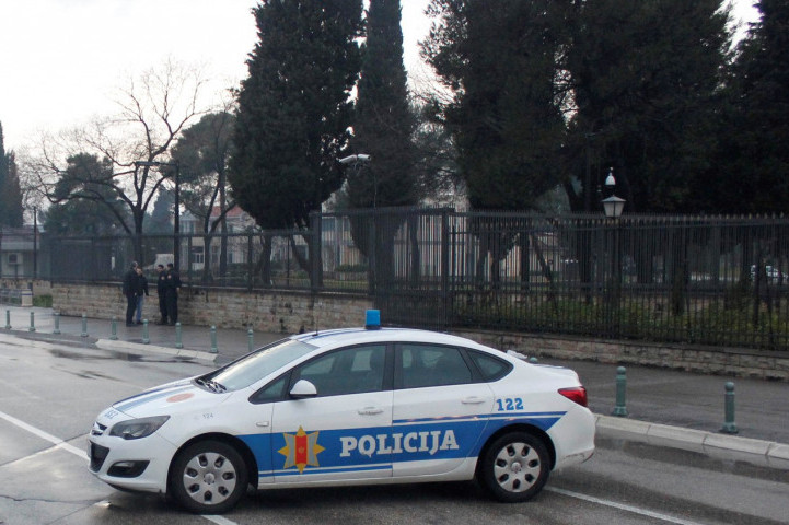 Rumun kažnjen u Crnoj Gori: Oglušio se na znak STOP, sad će morati da plati kaznu od 2.000 evra!