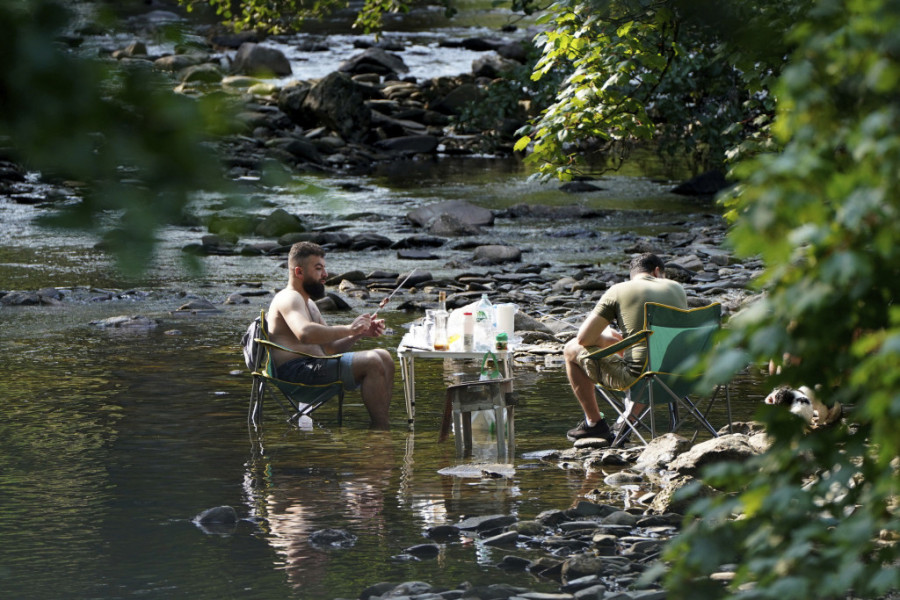 Panika zbog toplotnog talasa u Evropi: Zašto su temperature podivljale i kako se najpogođenije zemlje bore sa njima