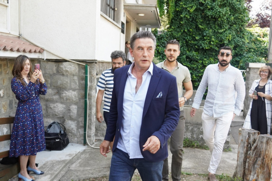 Vilijam Boldvin pokušava da se opravda: Uputio pismo izvinjenja