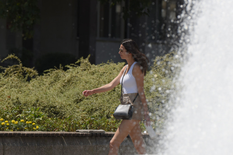 Pravi letnji dan pred nama: Uživajte u toplom i sunčanom danu - evo kada sledi promena vremena