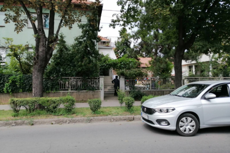 Ljubavna paranoja: Nenad sekirom ubio suprugu na spavanju