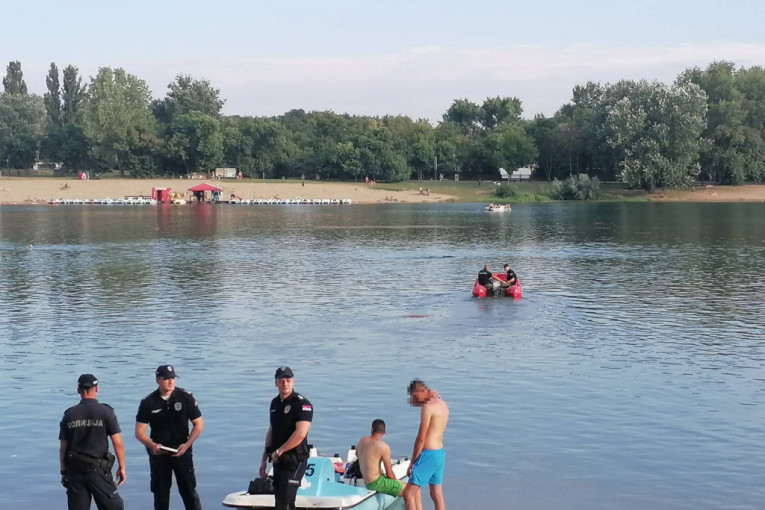 Maturant skočio u Savsko jezero: Policija odmah reagovala i spasila ga, ukazana mu hitna pomoć!