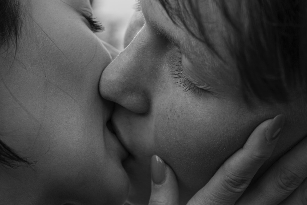 Moć francuskog poljupca: Šta se dešava u mozgu dok se ljubimo?