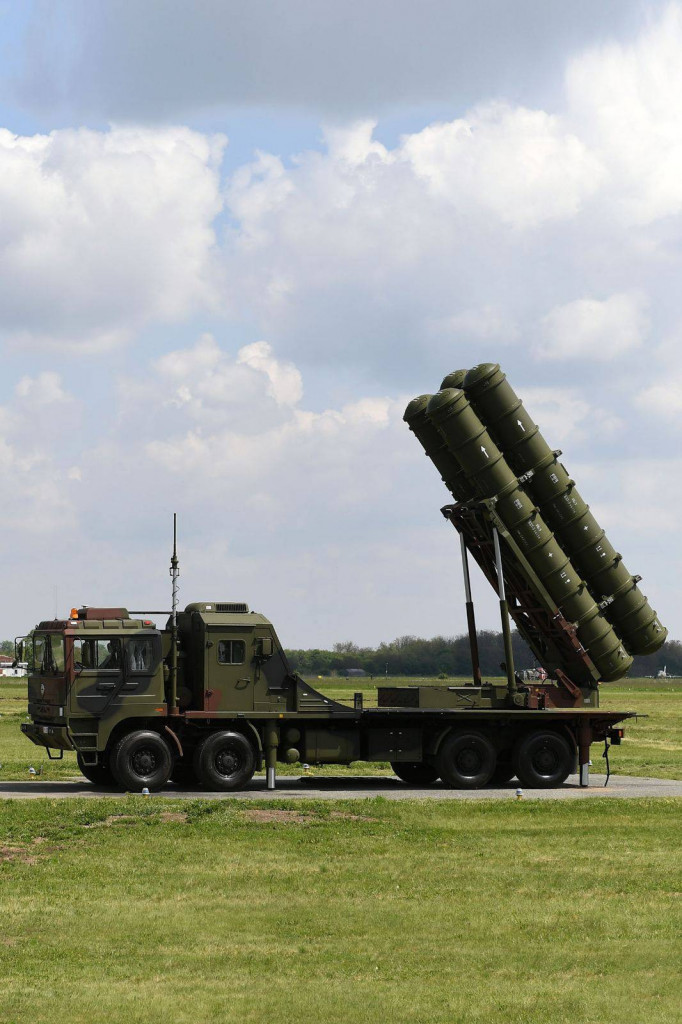 Ovako izgleda raketni štit srpskog neba: Može istovremeno da gađa šest ciljeva sa 12 raketa! (FOTO/VIDEO)