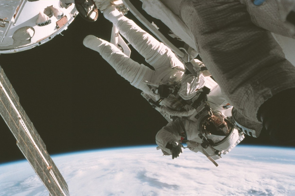 Hjustone, imamo problem: Legendarni astronaut nas napustio u 97. godini, a ovako je ispisao istoriju (FOTO/VIDEO)