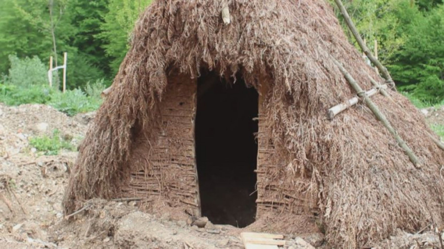 Jedinstveni Arheološki park nalazi se u Užicu! Pogledajte kako izgleda neolitsko naselje koje otkriva tajne praistorijskog čoveka! (FOTO)