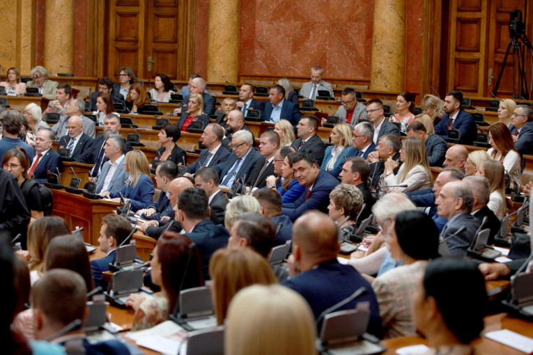 Nova vlada imaće 25 ministarstava: Zakazana sednica Narodne skupštine