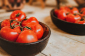 Zašto paradajz koji ste kupili u supermarketu ima ukus kao da žvaćete hartiju? Naučnici otkrili razlog i nema veze sa sezonom