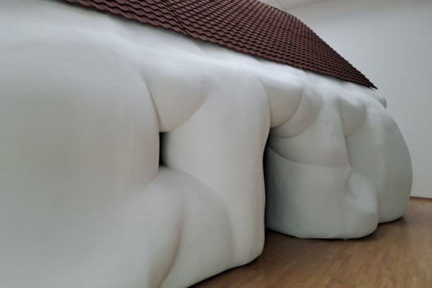 24sedam na uzbudljivoj izložbi Ervina Vruma: Kao da ste zakoračili u svet "Alise u zemlji čuda" (FOTO/VIDEO)