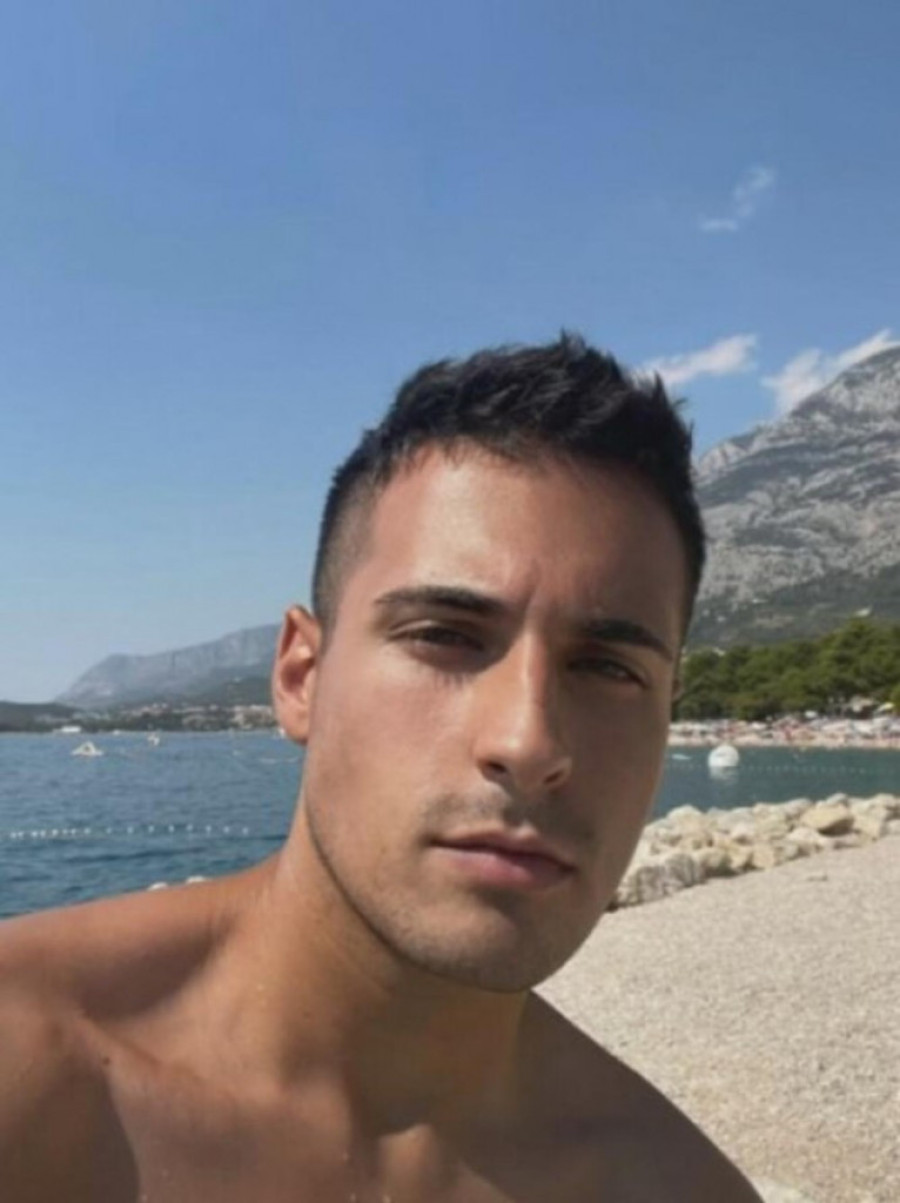 Sin Dragane Mirković žari i pali: Dok druga deca poznatih biraju egozotične destinacije, Marko ovde letuje (FOTO)