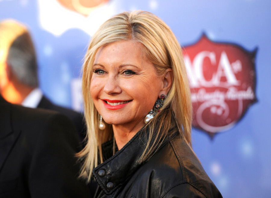 Pričalo se da su se razveli zbog nje: Nakon smrti Olivije Njutn-Džon oglasila se ljubavnica njenog bivšeg muža