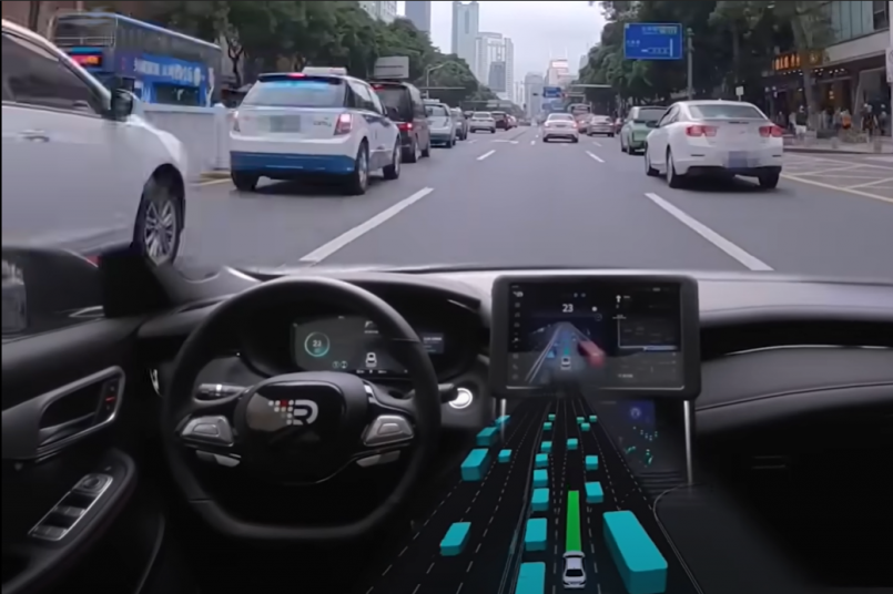 Pogledajte kako izgleda vožnja automobila bez vozača kroz jedan od najprometnijih kineskih gradova (VIDEO)