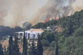 Besni požar na Zakintosu! Naređena evakuacija, vatra dostiže zastrašujuće razmere (FOTO/VIDEO)