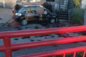 Detalji tragedije na Zrenjanincu: Srbin iz Nemačke udario u auto ispred sebe, izleteo sa puta i zakucao se u parkirano vozilo (FOTO)