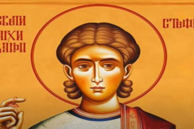 Večeras obavezno uradite ovo: Sutra slavimo dva važna svetitelja, ovaj običaj strogo poštujemo!