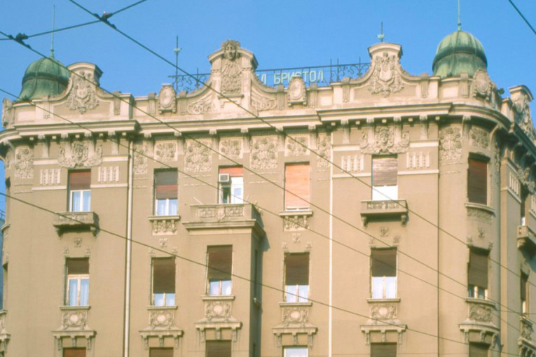 Njegovi gosti bili su Tito i Rokfeleri! Nekadašnji simbol Beograda i jedan od najstarijih hotela uskoro će zasijati starim sjajem! (FOTO)