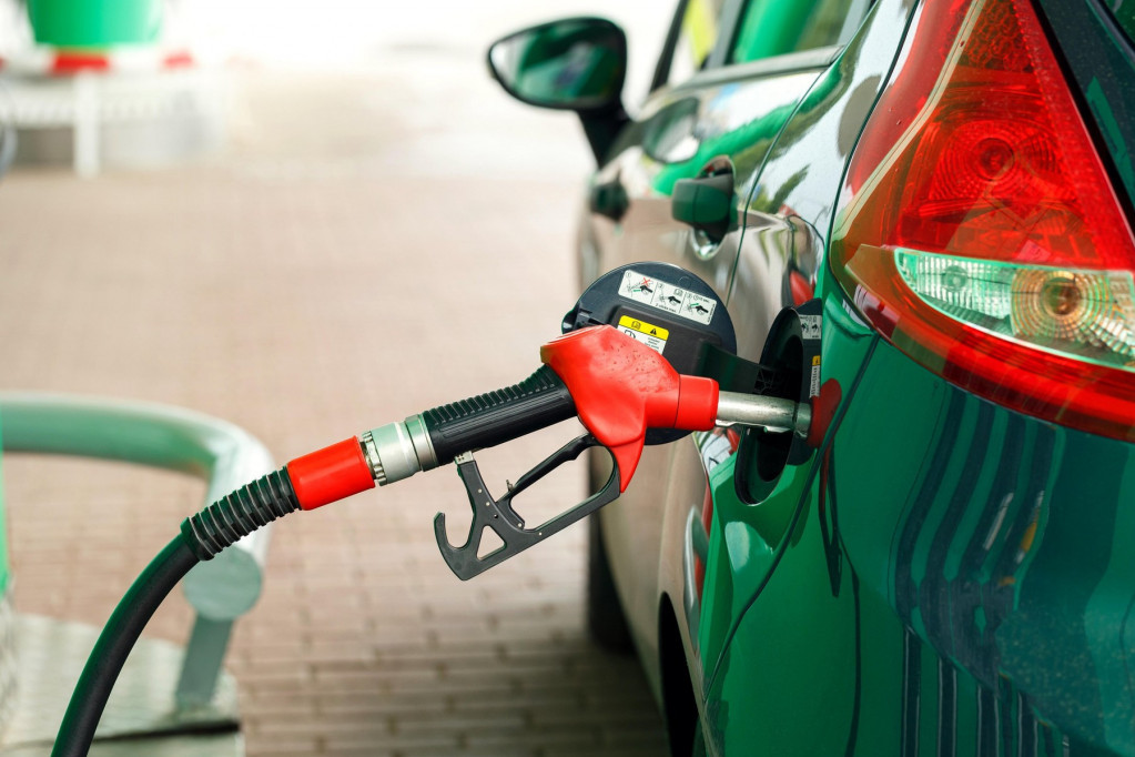 Nova cena goriva: Ponovo jeftiniji benzin ali dizel...