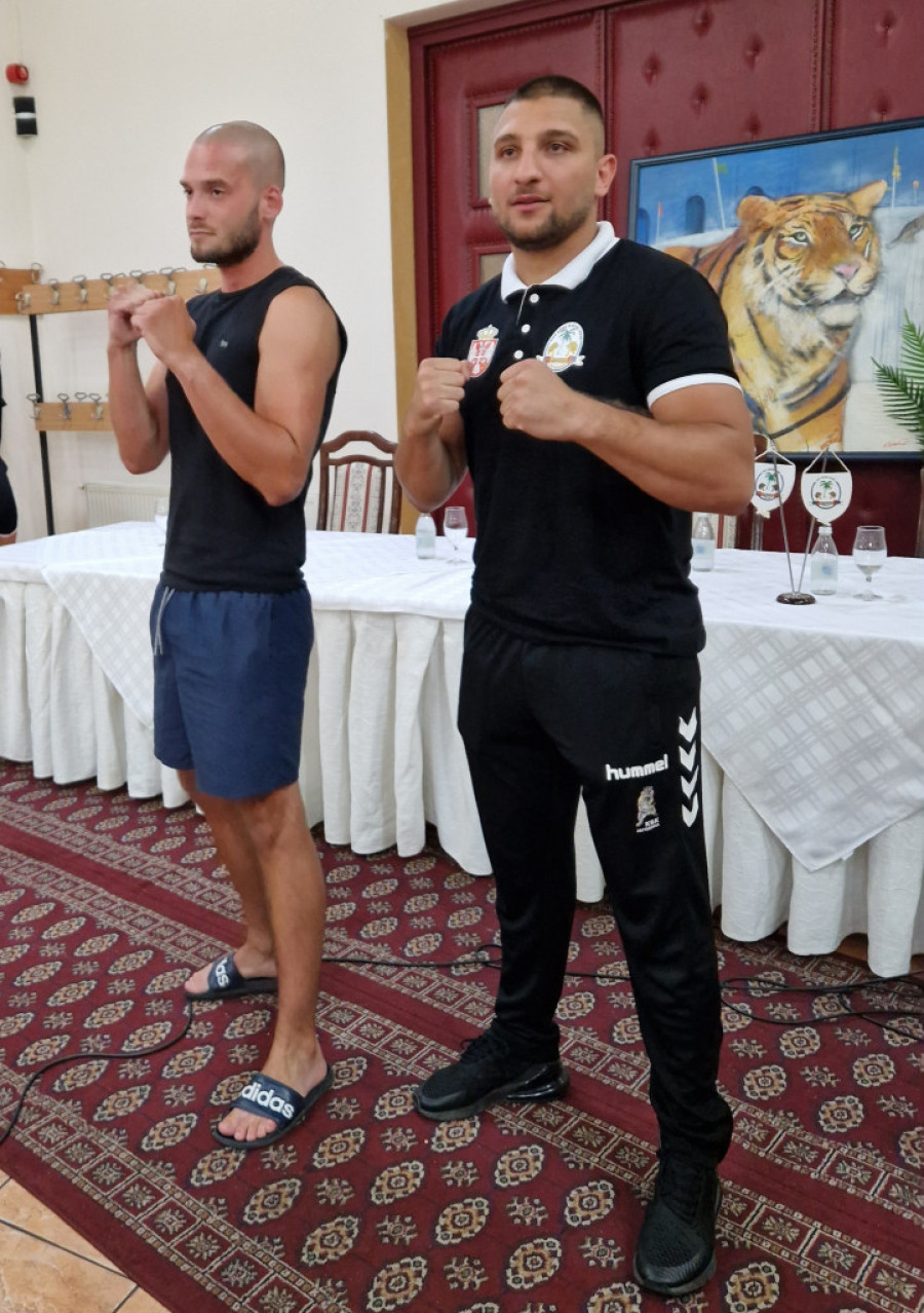 Srpski bokser spreman za nove pobede, ovo je poruka Ražnatovića! Moje je da nokautiram obojicu!