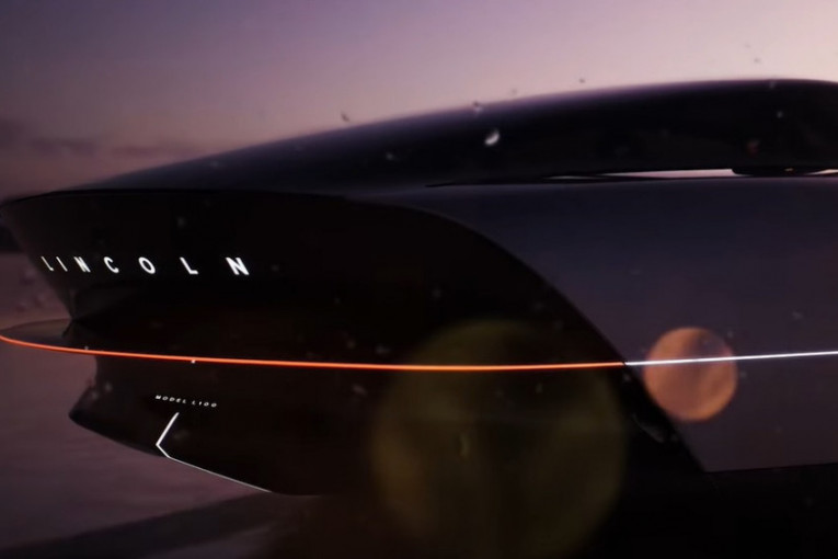 Da li će ovako izgledati automobil budućnosti inspirisan luksuznom limuzinom iz prošlosti?