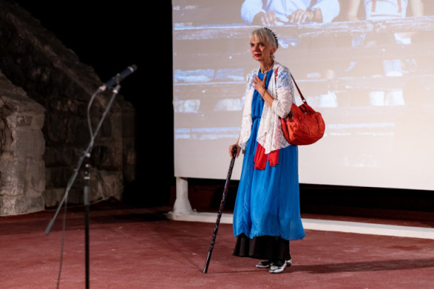 Vesni Pećanac i Želimiru Žilniku uručene nagrade za životno delo: Magija filma na Kanli kuli