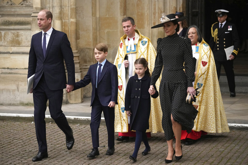 Otkriven razlog zašto će deca princa Vilijama i princeze Kejt prisustvovati kraljičinoj sahrani