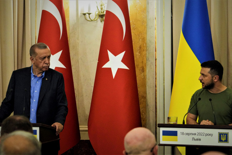 Erdogan: Krim Ukrajini!