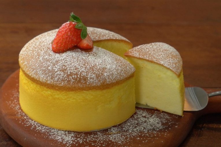 Recept dana: Japanski pamuk kolač - mekan kao oblak, a ukusniji od svakog čizkejka (VIDEO)