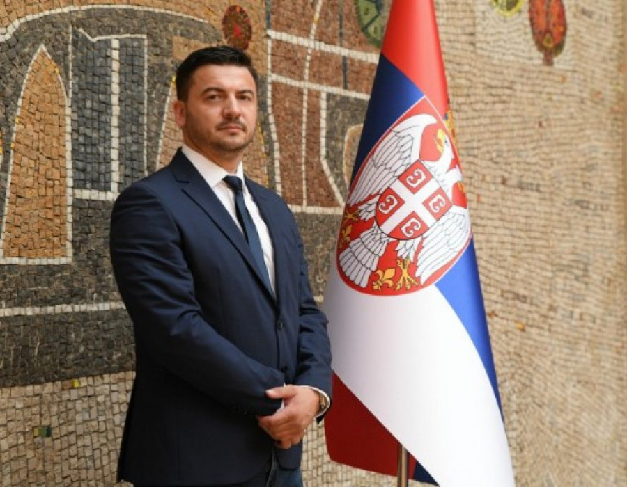 Subotičani duplo više telefoniraju od ostatka Srbije - ali nepropisno!