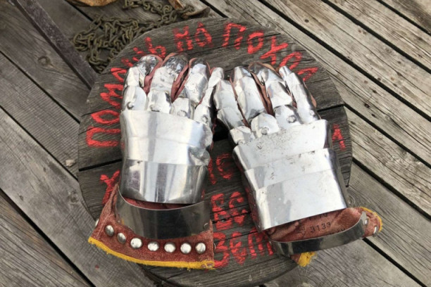 Viteški festival u čast srpskom despotu i osnivaču Beograda! Prvo borbe lukom i strelom i mačevima, a posle prebranac i riblja čorba! (FOTO)