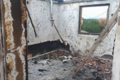 Porodica Stanković u požaru koji je najverovatnije izbio zbog udara groma, izgubila sve (FOTO/VIDEO)