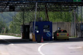 Priština sad dozvoljava ulazak vozilima sa srpskim tablicama, ali samo ako voze robu iz inostranstva: Nastavlja se Kurtijev teror