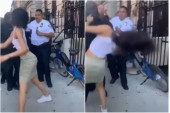 Policajac brutalno udario devojku u glavu, odletela je na zemlju (VIDEO)