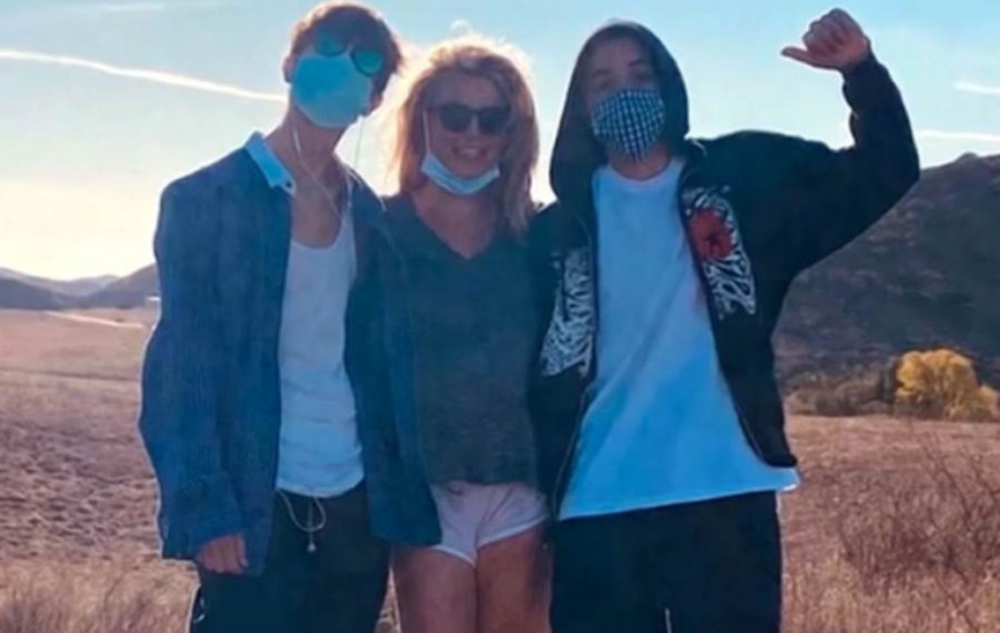 Britni opet slomljena! Obrušila se na sina, pa zbog svega rešila da postane ateista: Da Bog postoji, ne bi dopustio da mi se sve ovo dešava!