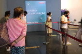 Portugal počinje vakcinaciju bivalentnim dozama: Zajedno kovid buster i vakcina protiv gripa