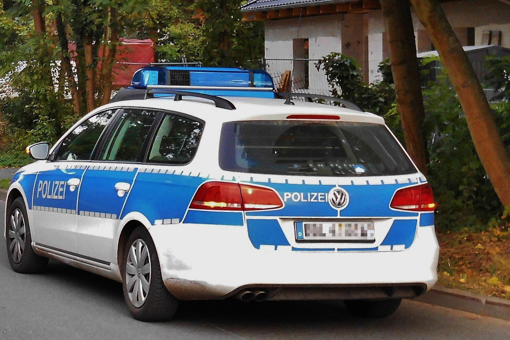 Mladići iz Srbije tragično stradali u Nemačkoj: U saobraćajnoj nesreći poginulo četvoro, teško povređeno i dvogodišnje dete!