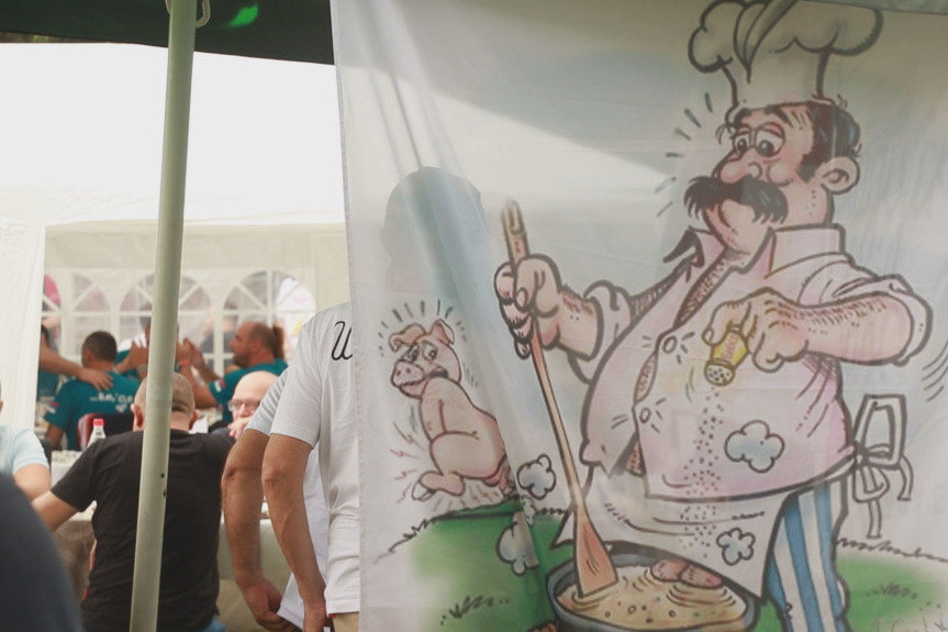 Svetsko takmičenje u kuvanju testisa u selu Lunjevica - Majstori moraju da im zadrže oblik, boju i ukus  (FOTO/ VIDEO)