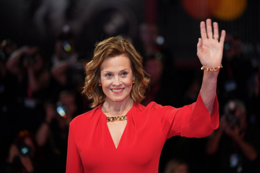 Pedro Paskal predvodi sjajnu glumačku ekipu u novom filmu iz serijala "Ratovi zvezda": U jednoj od uloga i novi holivudski miljenik (FOTO)