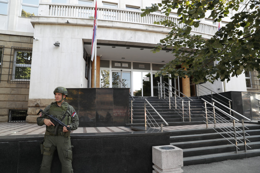 Velja Nevolja i Marko Miljković stigli u sud! U Ustaničkoj i advokati, bivši rukometaš