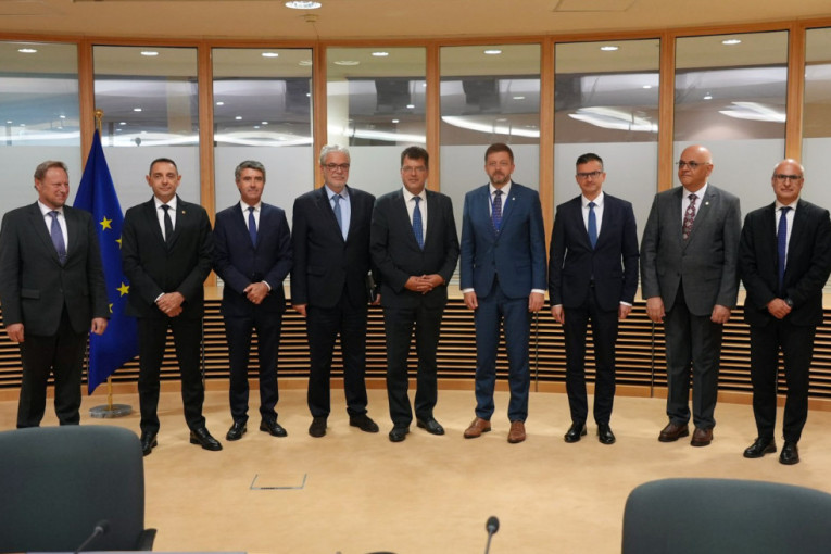 Ministar Vulin u Briselu o delovanju Srbije u vanrednim situacijama: "Naša solidarnost se ne dovodi u pitanje, pokazali smo je na terenu"