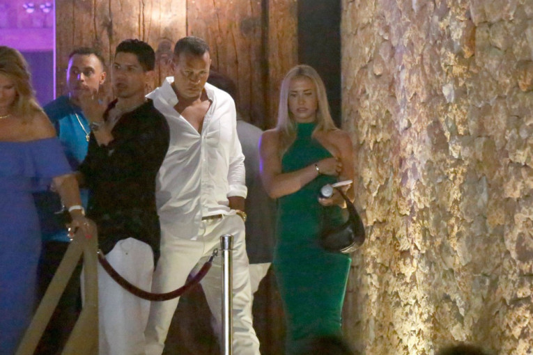 Bivši dečko Dženifer Lopez opet sam! Aleks Rodrigez raskinuo sa fitnes instruktorkom