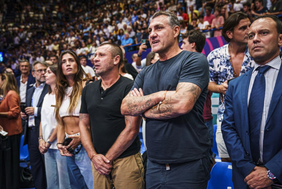 Hrvati su pali zahvaljujući fudbalerima Italije! Uz ovakvu podršku domaći nisu mogli da izgube! (FOTO)