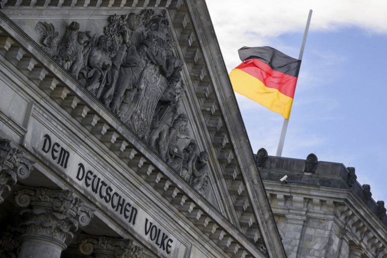 Štrajk upozorenja: Nemački poštari traže veće plate