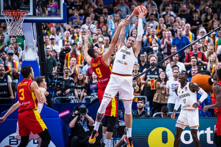 Ah, te FIBA sudije: Pogurali Nemce ka četvrtfinalu Eurobasketu!