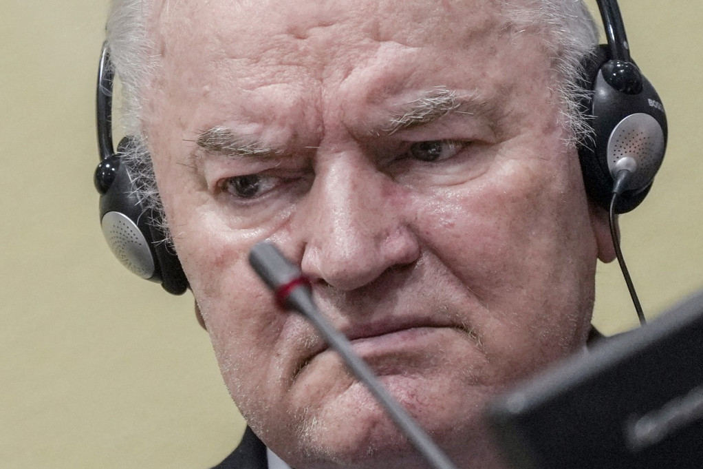 Sin Ratka Mladića: Još se čeka dozvola za odlazak lekara UKC Srpske u Hag