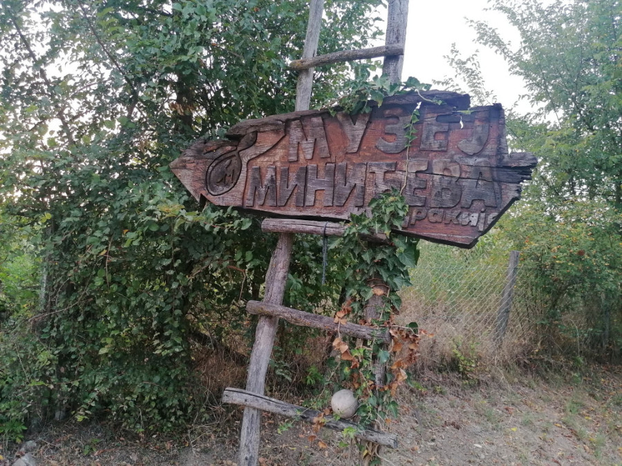 Gazda Canetova burad preživela su okupaciju nacista, u njima danas leže 32 vrste rakije, ali i zlatna kapljica stara čitav vek