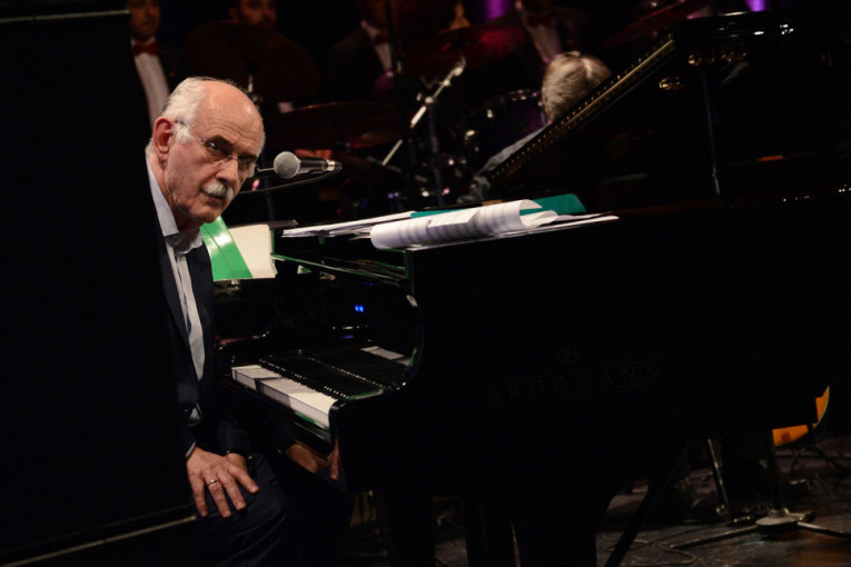 Tamne dirke Bate Kovača: Šta su skrivale njegove knjige