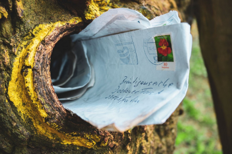 Najromantičniji poštanski sandučić koji je spojio na stotine zaljubljenih parova