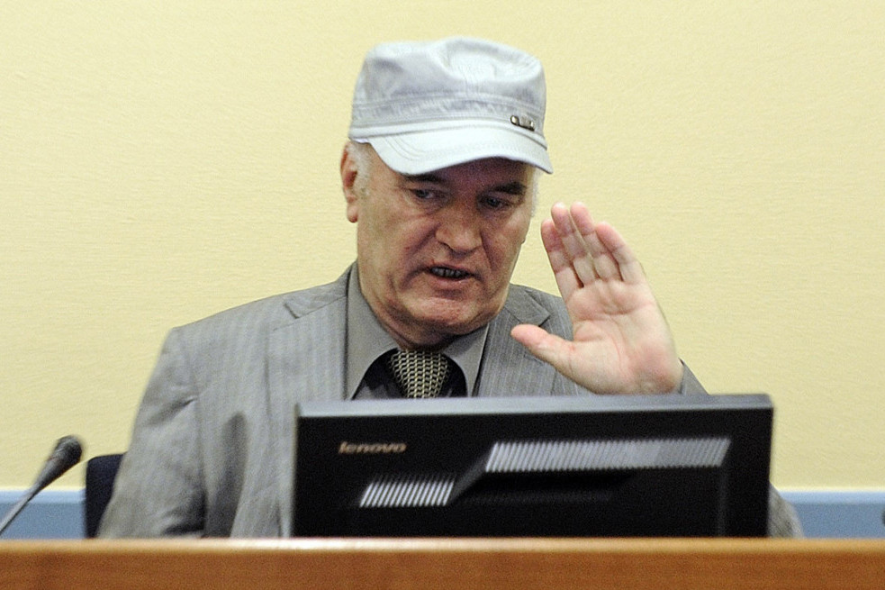 Kako je general Mladić govorio u Hagu:  "Čestito sam radio i u miru i u ratu u skladu sa zakonima moje države koju je razbio NATO"